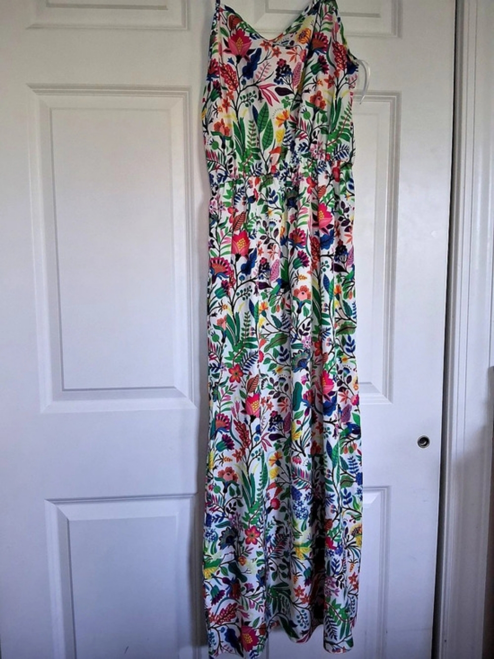 Floral Maxi Dress S/M in White & Multicolor New